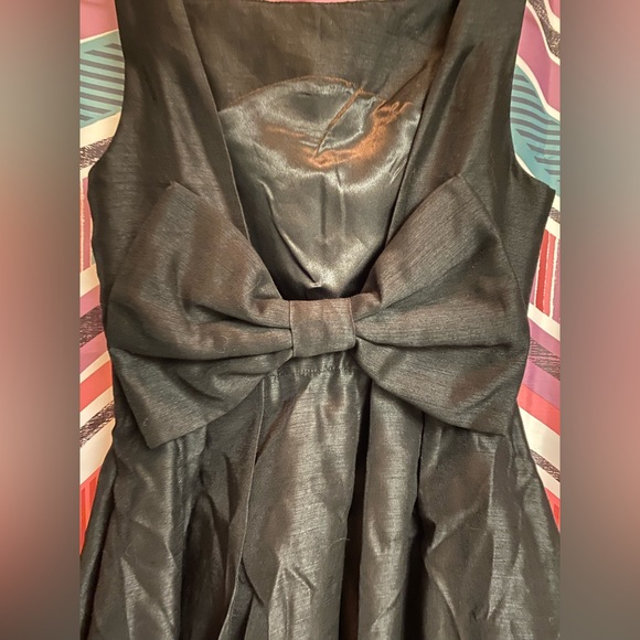 Classy black chiffon dress with bow back - Picture 4 of 5